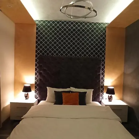 President Iii * バニャ・ルカ