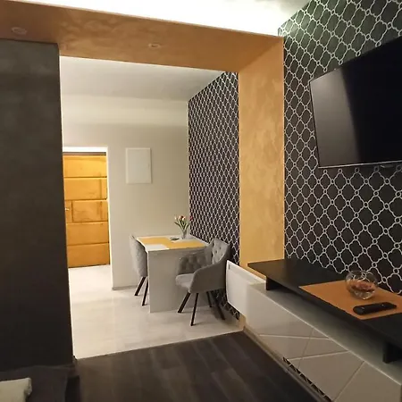 President Iii Lejlighed *